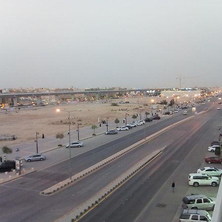 Al Makan Al Mosafer 116 Hotel By Al Azmy Riyadh Exterior photo