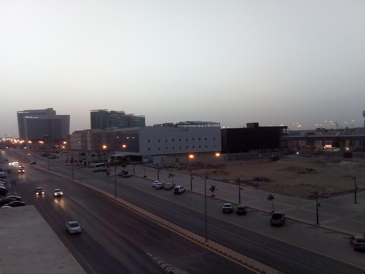 Al Makan Al Mosafer 116 Hotel By Al Azmy Riyadh Exterior photo